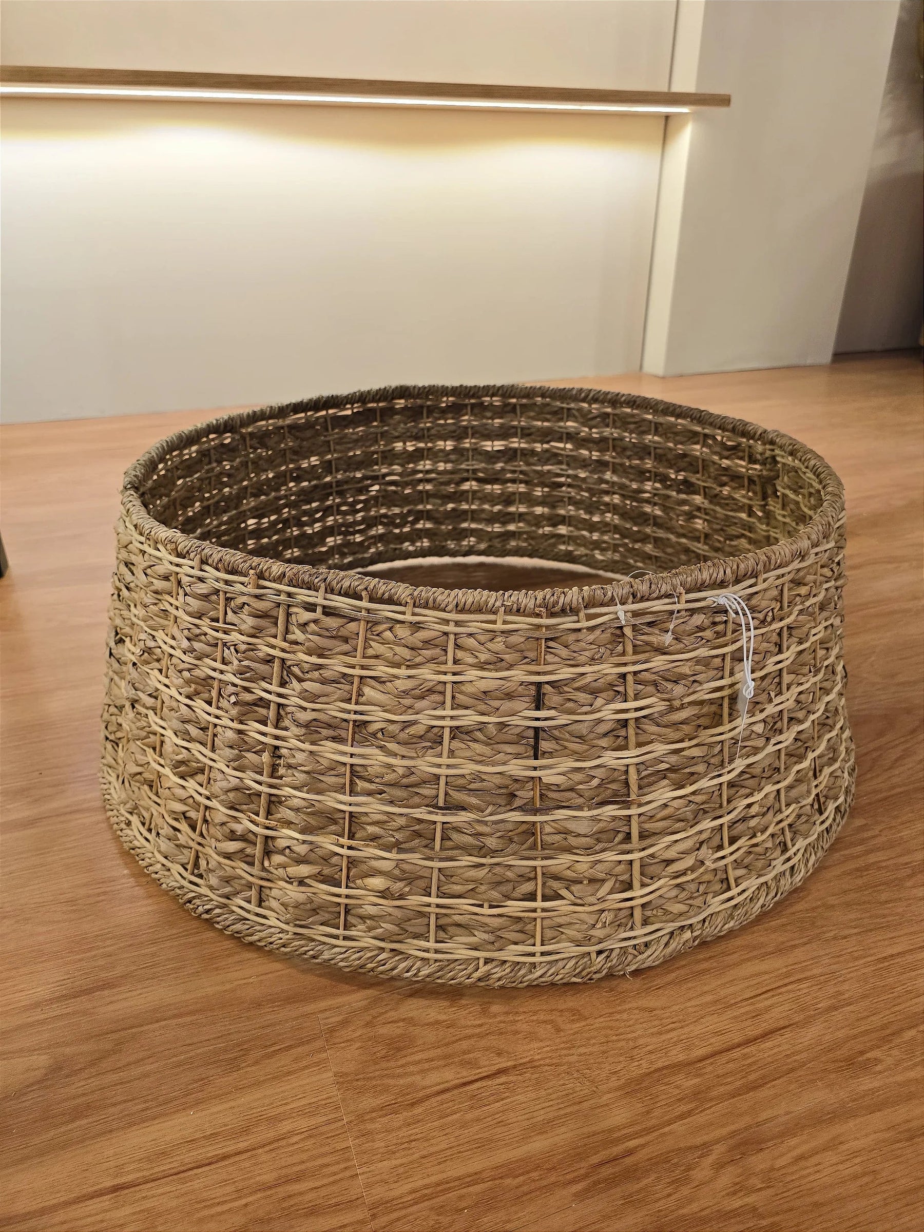 Saia Rígida para Árvore de Natal 68,5cm • Fibra Natural Bankuan – Pré-Venda 2025